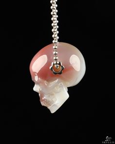 Skull Pictures, Skull Pendant Necklace, Skull Jewelry, Skull Necklace, Skull Pendant, Crystal Skull, Pricing Jewelry, Mozambique, Hand Carved