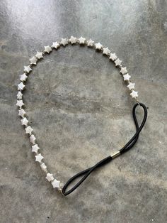 This Ivory Shell Star Gold Crystal Beaded Elastic Halo Headband is a beautiful accessory for Bridal, weddings, parties, and other special occasions. It is delicate, elegant, sparkling, stylish, and super chic! Will definitely add a special touch to your outfit!! I only accept PayPal and ship all orders within 24 hours via USPS. Feel free to send me a convo with any questions. Thank you for visiting Hettie Hair Accessories! Headband Ideas, Halo Headband, White Plains, Gold Crystal, Star Shape, Hair Band, Crystal Beads, Seed Beads, Halo