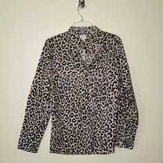 This Is A Blouse By J.Crew. The Following Is The Description: Brand: J.Crew Size: Large Material: 100% Cotton Color: Tan, White, Black, Brown Style: Long Sleeve, Button-Up Blouse, Collared, Animal Print, New With Tags Please Review The Pictures. The Final Picture Is The Stock Photo From The Manufacturer. Thank You! (#Hb) Leopard Print Long Sleeve Top With Buttons, Long Sleeve Leopard Print Top With Buttons, Leopard Print Button-up Top With Buttons, Leopard Print Button-up Top, Fall Leopard Print Button-up Blouse, Fall Leopard Print Tops With Buttons, Leopard Print Button-up Top For Work, Leopard Print Long Sleeve Top For Work, Velvet Tees