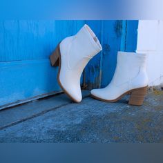 White Booties True To Size New In Box Cowgirl Ankle Boots Casual White Heeled Boots With Stacked Heel, Casual White Boots With Stacked Heel, Trendy White Booties With Stacked Heel, Casual Cream Heeled Boots With Stacked Heel, Trendy White Booties With Block Heel, Casual White Booties With Stacked Heel, White Fitted Mid-calf Boots With Snip Toe, White Ankle Heeled Boots With Zipper Closure, White Fitted Western-style Heeled Boots