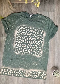 "Simply Sun Bleached Leopard Distressed T-Shirts available in Unisex and Youth sizes T Shirt is shown in Forest Green, Maroon & Galapagos If you do not want bottom bleached or other request, please note in personalization If you want a different pattern please advise ie hearts, dog paws, cow print! Want to add text or different size designs, color graphics or other designs? Let us know and we will work with you to customize your own bleached tee! See our \"design your own\" listing at: https://w Starbucks Uk, Bleached T Shirt, Diy Tie, Bleach T Shirts, Bleach Dye, Fashion Project, Columbia Blue, Color Care, Add Text