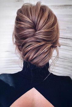 Sanggul Modern, Mother Of The Bride Hair, Low Bun, Penteado Cabelo Curto, Wedding Hairstyles Updo, Prom Hairstyles, Olivia Palermo, Wedding Hair And Makeup, Great Hair