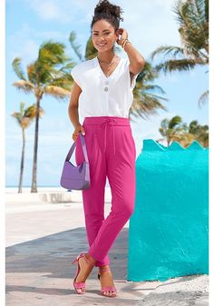 These elevated jogger pants are the perfect combination of style and comfort. Summer Tapered Leg Joggers For Loungewear, Summer Tapered Leg Joggers, Chic Pull-on Style Sweatpants For Spring, Spring Workwear Ankle-length Joggers, Spring High-waisted Athleisure Joggers, Summer Ankle-length Loungewear Joggers, Spring Ankle-length Workwear Joggers, Summer Ankle-length Joggers For Loungewear, Spring Athleisure High-waisted Joggers