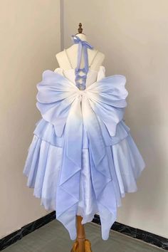 Gradient Blue Hanayome Hollow Bowknot Sweet Princess Lolita Dress Princess Clothes Aesthetic, Blue Magical Girl, Water Themed Outfits, Cute Blue Outfits, Water Dress, Magical Girl Outfit, Magic Dress, Crop Top Dress, Kawaii Dress