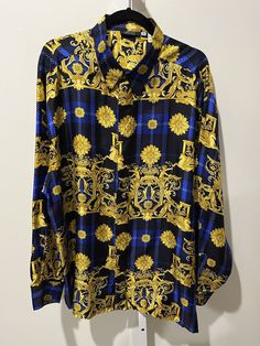 VERSACE CLASSIC silk shirt Wild Signature with Greek scene print Sz XXL. Absolutely incredible - no flaws. Looks brand new. I have not seen another like it! 100% silk Chest: 26” pit to pit Pattern is a beautiful plaid with a wild Greek theme, a true iconic Versace piece Silk Long-sleeve Tops With Graphic Print, Silk Long Sleeve Tops With Graphic Print, Silk Tops With Graphic Print And Long Sleeves, Silk Collared Shirt With Graphic Print, Blue Silk Top With Graphic Print, Silk Long Sleeve Top With Baroque Print, Versace Silk Shirt, Versace Shirts, Versace Print