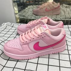 New In Box, Perfect Condition Can Ship Right Away! Trendy Nike Custom Sneakers With Round Toe, Pink Leather Nike Skate Shoes, Pink Skate Shoes For Streetwear, Custom Pink Sneakers With Rubber Sole, Branded Heel Counter Low-top Skate Shoes, Trendy Pink Custom Sneakers, Nike Dunk Low Triple Pink, Pink Dunks, 12 Birthday