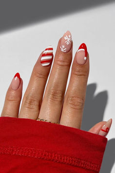 Santa Nails, Candy Cane Nails, Cute Simple Nails, Summery Nails, Cute Nail Ideas