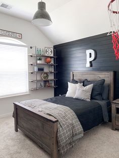 Farmhouse Rustic Bedroom, Bedroom Shiplap, Opulent Decor, Shiplap Bedroom, Teenager Bedroom, Boy Bedrooms, Bedroom Boy