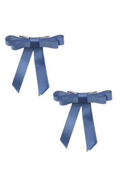 Scalloped edged grosgrain ribbon created a double looped bow with dangling ribbon. Each loop is made with three layers of ribbon. Comes on an alligator clip. Size is about 3.5". Bow Clip, Bow Clips, Grosgrain Ribbon, Alligator, Ribbon, Blue