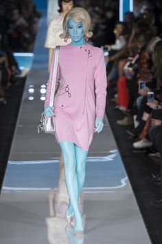 Space Age Fashion, Futurism Fashion, Haute Mess, Alien Girl, Futuristic Fashion, Fashion Show Collection, Fall 2018, Costume Design