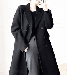 This wool blend coat is perfect for the winter season. With its double-breasted button design and peak lapel, it provides both style and warmth. The longline design adds a touch of sophistication to any outfit. Stay cozy and fashionable with this must-have women's outerwear. ●Long sleeves●Peaked lapels ●Front flap pockets ●Lined ●40% wool, 60% polyester ●Machine wash, tumble dry ★★Please advise your Height and Weight, I will make sure you choose the right size. Wool Trench Coat Women, Longline Coat, Wool Overcoat, Wool Trench Coat, Peak Lapel, Wool Blend Coat, Woolen Coat, Trench Coats Women, Button Design