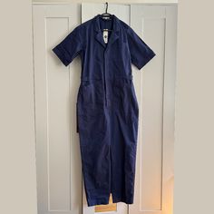 Condition: Nwt, Never Worn, Only Stored Away. A Bit Dusty. Color: Dark Navy Size: Large Measurements: I Can’t Provide All Details On Measurements Since It’s A Jumpsuit (Hard To Measure Properly) So I’ll Put What I Can Here. Sleeve Length (From Underarm): 7.5” Sleeve Opening: 7.25” Bust (Measured Flat): 21.25” Waist: (Measured Flat): 18.75” Inseam: 27.75” Leg Opening: 7.25” Hips: 21” Across Made In China Materials: 98% Cotton, 2% Elastane This Item Comes From A Smoke-Free Home But May Have Some D Cotton Short Sleeve Overalls For Workwear, Short Sleeve Cotton Overalls For Workwear, Fitted Short Sleeve Overalls With Pockets, Fitted Short Sleeve Overalls For Workwear, Relaxed Fit Jumpsuits And Rompers With Pockets For Daywear, Fitted Cotton Jumpsuits And Rompers With Pockets, Cotton Fitted Jumpsuits And Rompers With Pockets, Daywear Relaxed Fit Overall Jumpsuits And Rompers, Relaxed Fit Overalls For Daywear