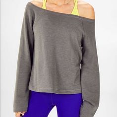 Isabel Widesleeve Terry Pullover Sporty Moisture-wicking Tops For Fall, Sporty Quick-dry Tops For Fall, Sporty Go-dry Tops For Fall, Cozy Fit Long Sleeve Sportswear Tops, Cozy Long Sleeve Sportswear Tops, Versatile Moisture-wicking Tops For Loungewear, Oversized Athleisure Activewear, Moisture-wicking Athleisure Top For Fall, Cozy Fit Sporty Gym Tops