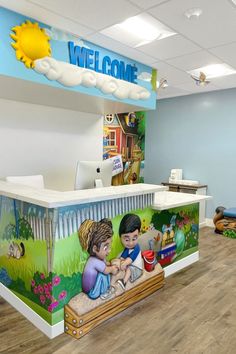 Turn the entrance of your childcare center into a fun adventure with a playful and welcoming reception area! This design features a charming garden mural that puts kids at ease from the moment they walk in. Ideal for creating a stress-free and inviting atmosphere. 🌼😁   #ChildcareReception #KidFriendlySpaces #CreativeEntrance Primary School Reception Design, At Home Day Care Set Up, Pediatric Clinic Decor, Daycare Lobby Ideas Reception Areas, Day Care Interior Design, Creche Design Day Care, Daycare Lobby Ideas, Kindergarten Interior Design Classroom, Play School Decor Ideas