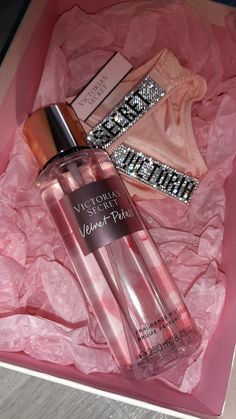 Victoria's Secret Aesthetic, Victoria Secret Outfits, Body Smells