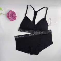 You're Getting Authentic New Calvin Klein Stretch Cotton Set 2 Items (1) Top Horseback Bralette (2) Bottom Boyshorts Panty Xs 32a, 34b S 30c, 32b 34a M 32c, 34b, 34c, 36a,36b L 34d, 36c, 38b Xl 38d, 40c Made Of 95% Cotton+5% Elastane. Due To Personal Intimates, No Offers, No Returns, Or Trades, Thank You For Understanding. Thanks, Money Tree Store B1l Calvin Klein Sets, Calvin Klein Bra Set, Cheap Seamless Calvin Klein Intimates, Calvin Klein Seamless Bra, Calvin Klein Set, Fake Clothes, Calvin Klein Bralette, Calvin Klein Outfits, Calvin Klein Ck One