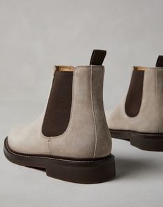 Suede Chelsea boots Artisanal workmanship and refined materials enrich the Chelsea Boots for the new season. The velvety texture of suede pairs perfectly with the sophisticated lines of the iconic footwear. The lightweight outsole completes the style’s elongated lines and provides added comfort. Suede Chelsea Boots With Leather Sole For Work, Classic Winter Boots With Textured Sole, Classic Beige Boots With Reinforced Heel, Elegant Chelsea Boots With Suede Lining For Work, Elegant Desert Boots With Rubber Sole, Beige Plain Toe Boots With Textured Sole, Classic Beige Almond Toe Boots, Classic Beige Boots With Leather Sole, Suede Boots With Goodyear Welted Round Toe