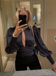 Night Out Tops, Night Out Outfit, Outfit Look, Mode Inspo, Night Outfits, Beautiful Fashion, Classy Outfits, Spring Summer Fashion, Fashion Inspo Outfits