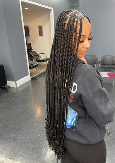 Black Girls Hairstyles Weave, Braided Hairstyles For Black Women Cornrows, Big Box Braids Hairstyles, Long Box Braids, Box Braids Hairstyles For Black Women, Braided Cornrow Hairstyles, Braided Hairstyles For Teens, Quick Braided Hairstyles, Protective Hairstyles Braids