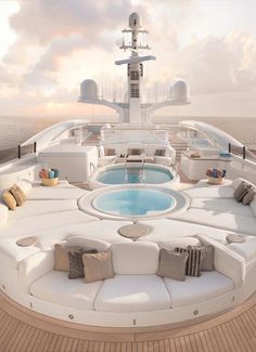 the inside of a boat that has a jacuzzi tub on top of it