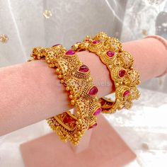 Openable Jhumka style matt gold bangles with ruby detail Ready to ship as seen with gift box. Red Bangles, Green Clutches, Bridal Bangles, Stacked Bangles, Bangle Designs, Bangle Set, Silver Bangles, Silver Pearls, Gold Bangles