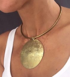 Handmade brass statement disc pendant. Adjustable chocker. Hammered to give textured. Statement necklace. Gift for her Handmade Bronze Brass Choker, Festival Bronze Brass Choker, Brass Jewellery Handmade, Weird Jewelry, Handmade Brass, Disc Pendant, Brass Necklace, Choker Necklaces, Brass Pendant