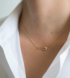 Safety Pin Necklace, Pin Necklace, Diamond Bar Necklace, Usa Jewelry, Pin Pendant, Women Diamond, Pin Jewelry, Diamond Pendant Necklace, Jewelry Inspo