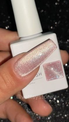 Opal Valentines Nails, Cat Eye Sns Nails, Laser Diamond Cat Eye Nails, Light Pink Magnetic Nails, Cat Eyes Nail Polish, Cats Eye Acrylic Nails, Light Color Cat Eye Nails, Nude Cats Eye Nails, At Eye Nails