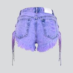 Make a statement in this 2023 Summer Collection Y2K-style Over-dyed Denim Shorts with Drawstrings! The perfect blend of modern fashion vibes and timeless denim charm, these shorts will add a touch of sophistication to any outfit.Distinctive Features: Y2K Style: With a design inspired by the season's hottest trends, these shorts capture the spirit of 2023's fashion. Over-dyed: Crafted from premium quality denim, these shorts are the perfect blend of comfort and durability. Straight: The straight Hippie Fits, Dyed Denim, Fashion Vibes, Oversized Denim Jacket, Oversized Coat, Indie Outfits, Denim Shorts Women, Designer Shorts, Denim Outfit