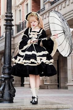 Black Chapter Seventh Night Short Sleeves Multi-layer Ruffle Bowknot – LolitaInside Beige Square, Puff Sleeves Dress, Op Dress, Uniform Fashion, Lolita Dress, Gothic Lolita, Lolita Fashion, Square Neckline, Short Dress