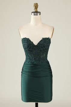 Zapakasa Women Dark Green Corset Short Party Dress with Beading Spaghetti Straps Backless Cocktail Dress Dark Green Cocktail Dress, Quince Stuff, Hoco Ideas, Bodycon Dress Homecoming, Lovely Partner, Green Homecoming Dresses, Green Cocktail Dress, Green Cocktail, Homecoming Dance