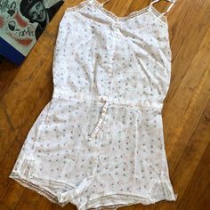 Never Worn Floral Romper Purchased From H&M Years Ago. The Lace At The Bottom Left Leg Need Mending. Lace Is Slightly Detached As Seen In Photo 3. You Can Probably Just Cut The Lace Off If You Do Not Want It. Floral Romper, Strawberry Shortcake, Women's Intimates, Lookbook, H&m, Color White, Rompers, Lace, Floral