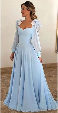 डिजाइनर कपड़े, Modest Formal Dresses, Light Blue Prom Dress, Winter Formal Dresses, Long Sleeve Prom, Graduation Dresses, Sweetheart Prom Dress, Blue Evening Dresses, Chiffon Evening Dresses