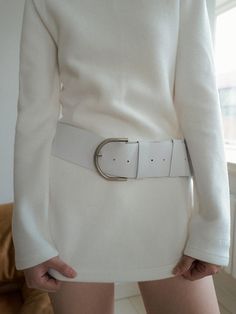 Composition : COW LEATHERColor : WHITECountry of Origin : Republic of Korea Elegant White Leather Belt, Chic White Belt For Spring, Modern Belts For Spring, Elegant White Belt Buckle, White Belts, Leather Belts For Women, Big Belt, Outfit References, Wide Leather Belt