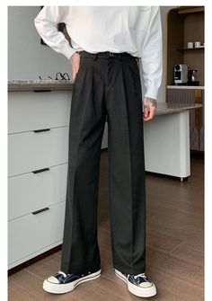 Wide Pleated Pants Outfit Men, Wide Leg Pants Street Style, Pleated Pants Outfit, Kpop Fashion Men, Korean Fits, Aesthetic Outfits Men, Men Stylish Dress, Men Fashion Casual Outfits