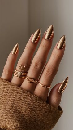 #Nye_Nails #Minimal_Nails_Art #Wedding_Nails_French #Nagellack_Trends Nye Nails, Latest Nail Designs, Almond Nails Designs, Wedding Nails Design, Trendy Nail Design, Glam Nails, Hot Nails