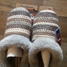 Dearfoam Memory Foam Slippers Size 11/12, Xl. Crochet/Knit Pattern With Soft Fur. Brand New. Casual Winter Yarn Slippers, Beach Season Slip-on Slippers With Textured Footbed, Casual Crochet Slippers For Winter, Casual Knitted Yarn Slippers, Casual Crochet Winter Slippers, Gray Textured Winter Slippers, Slip-on Synthetic Slippers With Textured Footbed, Dearfoam Slippers, Beach Foam Slippers With Non-slip Details