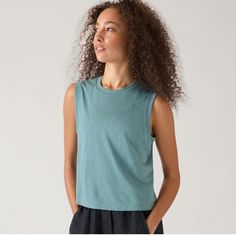 Athleta Breezy Muscle Tank In Oxidized Green Size: Large 100% Authentic New Tangerine Color, Summer Inspo, Muscle Tee, Confident Woman, Lightweight Tops, Performance Outfit