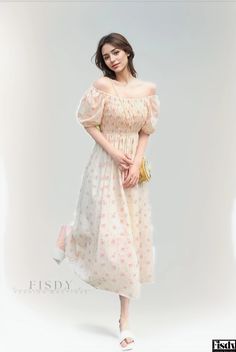 Fisdy - Off-Shoulder Puff-Sleeve Floral Maxi Dress: a Stylish Waist-defining Vacation Dress Dress Collar, Summer Getaway, Bubble Sleeve, Sleeve Maxi Dress, Vacation Dresses, Maxi Dress With Sleeves, Types Of Skirts, Floral Maxi, Collar Dress