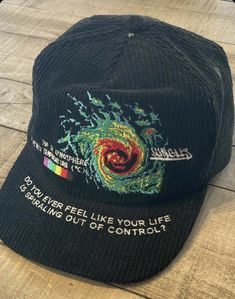 Streetwear Hats, Funky Shirts, Funky Hats, Hat Aesthetic, Concept Clothing, 자수 디자인, Estilo Punk, Mode Inspo, Mode Vintage