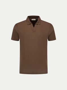 These Aurélien Egyptian Cotton Polo Shirt Chocolatebrown for Men XXXL symbolize Mediterranean style and ultimate comfort. A combination of traditional details and a contemporary twist. This model is made in  . The  Polo Shirts are made entirely by hand in Italy. For exclusive, luxurious and handmade Italian Polo Shirts you've come to the right place at Aurélien! Linen Store, Cotton Polo Shirt, Mediterranean Style, Cotton Polo, Egyptian Cotton, Mens Polo Shirts, Polo Shirts, Timeless Design, Polo Shirt