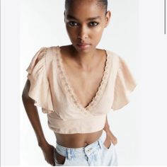 Very Feminine And Sweet Linen Top V Neck Front Eight Lace Detail Smocked Back Provides Stretch Beautiful Flutter Sleeves Pink Chalk, Linen Crop Top, Satin Crop Top, Linen Crops, Corset Crop Top, Zara Crop Top, Small Crop Tops, Short Sleeve Cropped Top, Floral Crop Tops