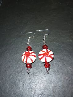 Cute Peppermint Earrings with Glass Beads of Red and White Peppermint Earrings, Candy Earrings, Lemon Grove, Mint Candy, Earring Ideas, Peppermint Candy, Christmas Jewelry, Charm Jewelry, Peppermint