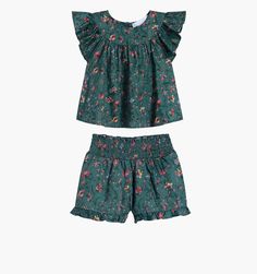 Meet the Baby Heidi Set. Although we’re dress girls, we recognize you might need some more options in your closet. The Heidi Set features ruffled shorts with a smocked waistband and a ruffle sleeved top. Match with your grown-up in Bottle Green Fleur Chintz, too!About the PrintBottle Green Fleur Chintz is a small-scale floral print filled in fresh fall tones of raspberry and dark green against an earthy green ground. Ruffled Shorts, Belle Bow, Hill House Home, Fall Tones, Pink Emerald, Green Ground, Earthy Green, Dress Girls, Ruffle Shorts