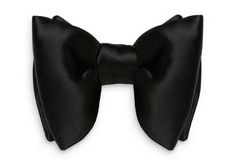 Silk Bow tie - Tom Ford inspired bow tie, Beautiful Butterfly Bow tie,  Pre-Tied Silk Bowtie. Perfect for Weddings, Prom and Casual outings. FREE SHIPPING 100% DESIGNER: Resso + Roth is a luxury men's accessories connoisseur. Designed and produced in the U.S and introducing our signature quality handmade bow tie. The r+r look is a mix of classic style with a modern twist and seasonal inspiration. Every item is handmade of 100% woven silk, knit or the finest seasonal materials. STYLE Fashion forw Wedding Bow Tie, Silk Bow Ties, Designer Ties, Silk Bow