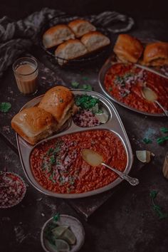 Delicious Food Image, Desi Aesthetics, Pav Bhaji, Food Decor, Food Decoration, Indian Food