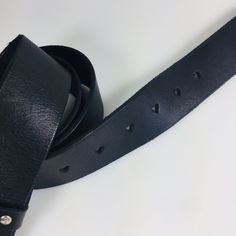 "Men's belt Black leather belt Men's leather belt Vintage belt Business suit belt Men's dress belt Black classic belt Formal suit belt Gift for him Men's accessory Good vintage condition. Measurements; 47\" x 1 1/5\" Picture's colors may appear slightly different based on the monitor's setting." Adjustable Leather Belt Buckles For Business, Adjustable Leather Belt Buckles For Formal Wear, Adjustable Leather Belted Belts And Suspenders, Adjustable Black Belt Buckles For Business, Black Adjustable Belts For Business, Adjustable Formal Belts And Suspenders, Formal Adjustable Belt With Removable Feature, Classic Black Belt With Leather Strap, Adjustable Black Belts And Suspenders