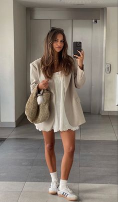 Business Summer Outfits, London Night Out Outfit, Chic Street Styles, Comfortable Summer Outfits, Chique Outfits, Corporate Outfits