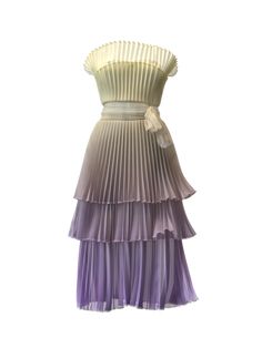 Pleated dress inspired by marine life, featuring a gradient ranging from pale yellow to lilac. THIS IS A DIGITAL ITEM, IT ONLY EXISTS DIGITALLY AND WILL BE APPLIED TO YOUR PHOTO(s). Color: yellow, lilac, gradient. Material: digital chiffon georgette. Digital clothes fit all sizes. About the collection: The brand name "REVINAL" is derived from the words "real," "virtual," "liminal," and "revival," and is a brand where new values and tradition coexist. We seek to create a new future where all peop Spring Ombre Dress With Ruffles, Lilac Gradient, Yellow Lilac, Photo S, Sport Chic, Pale Yellow, Chic Dress, Marine Life, Your Photo