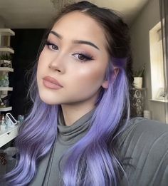 Brown Hair Lavender Underneath, Black Hair Lavender Money Piece, Peekaboo Hair Styling Ideas, 2023 Purple Hair, Brown With Color Hair, Lavender Halo Hair, Curtain Bangs Purple Hair, Lavender Hair Peekaboo, Lavender Peekaboo Hair Brunette